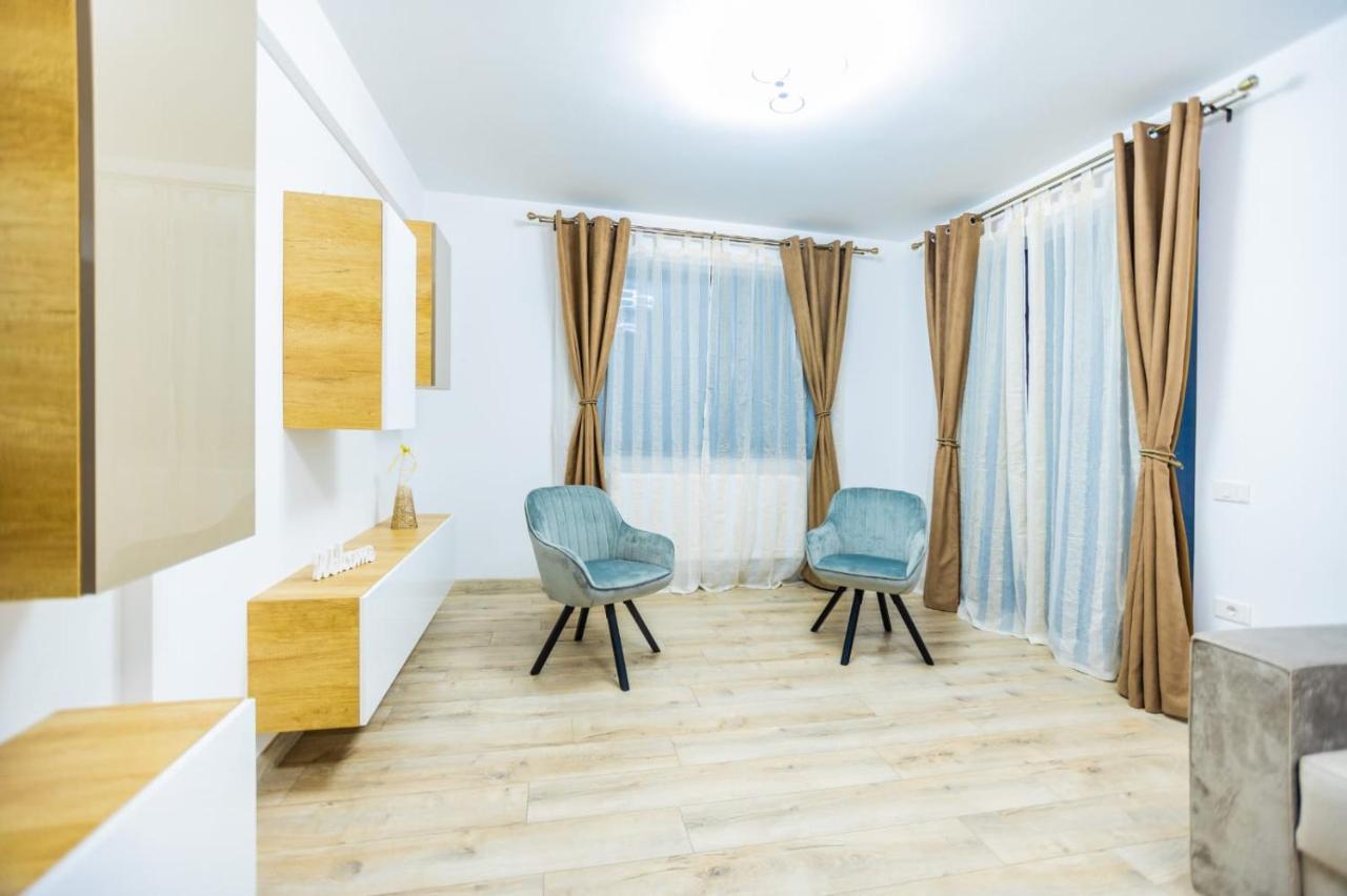 Brigitte Apartment Braşov Esterno foto