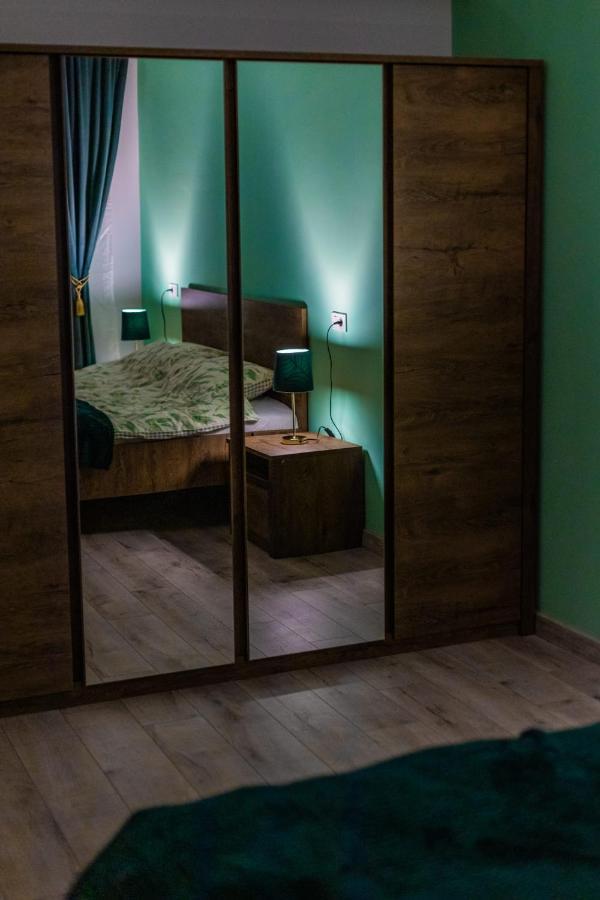 Brigitte Apartment Braşov Esterno foto