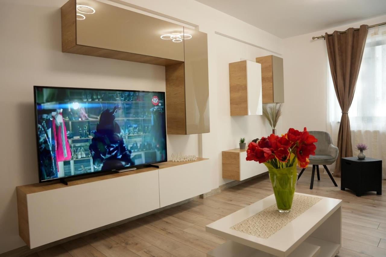 Brigitte Apartment Braşov Esterno foto