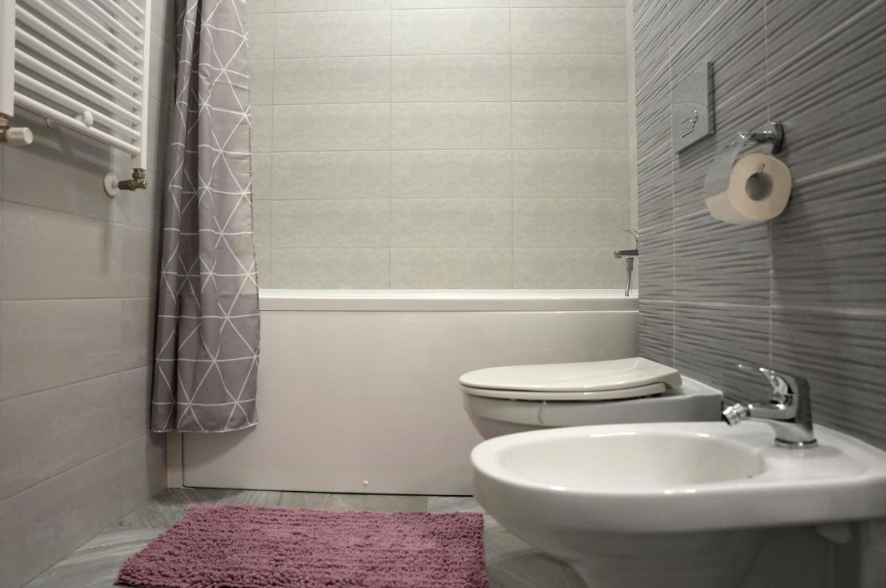 Brigitte Apartment Braşov Esterno foto